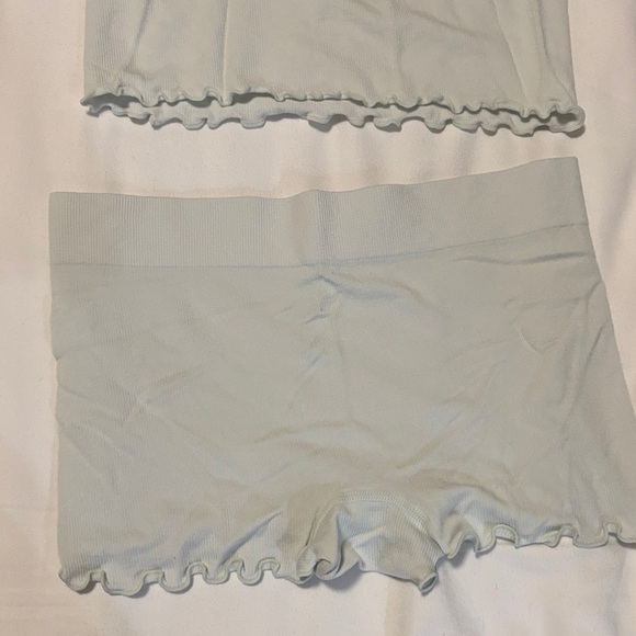 Women's Ruffled Intimates Set - Size Small - Picture 13 of 15